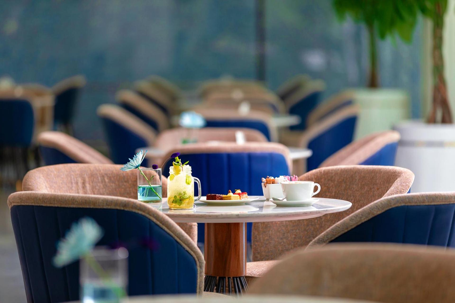 Pickalbatros Blu Spa Resort - Adults Friendly 16 Years Plus- Ultra All-Inclusive الغردقة المظهر الخارجي الصورة The Lounge at the airport